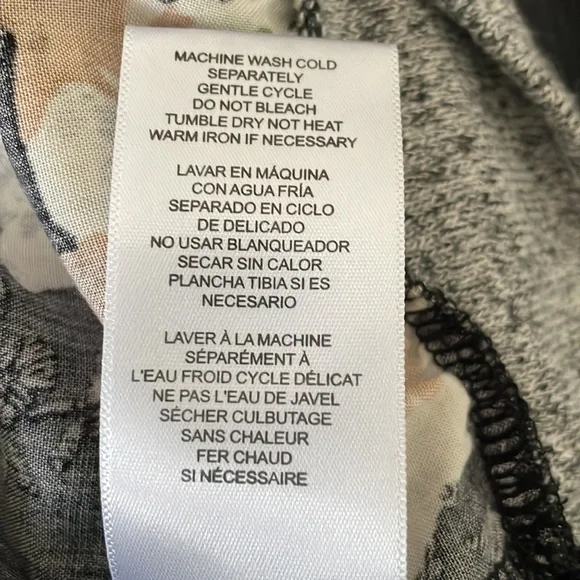 Kit Sweater - Picture 6 of 6